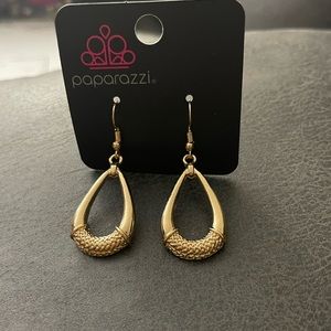 Paparazzi jewelry